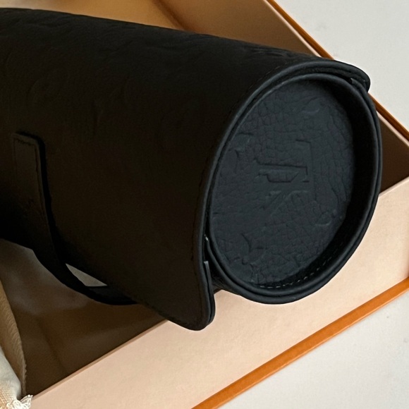 Louis Vuitton Etui 3 Montres Watch Case Taurillon Leather - Picture 12 of 15